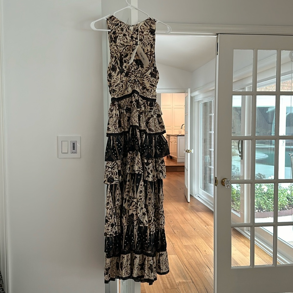Ulla Johnson ariah dress size 2 in plumeria. Smoke free pet free home